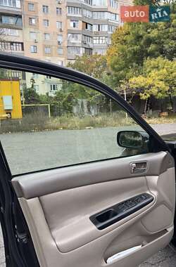 Седан Toyota Camry 2005 в  фото 15 Седан Toyota Camry 2005 в
