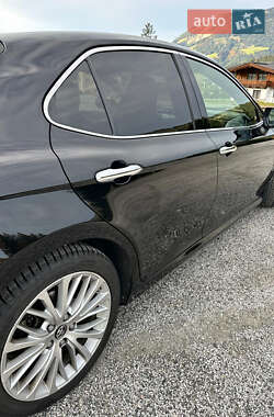Седан Toyota Camry 2018 в  фото 15 Седан Toyota Camry 2018 в