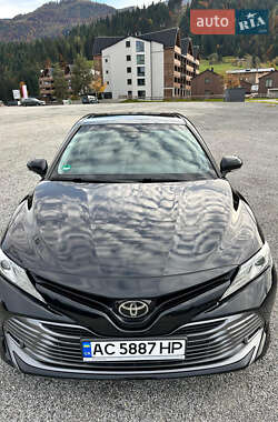 Седан Toyota Camry 2018 в  фото 28 Седан Toyota Camry 2018 в