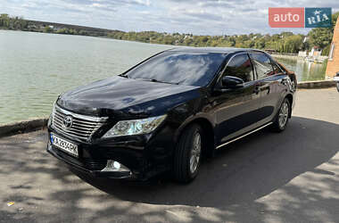 Седан Toyota Camry 2011 в 