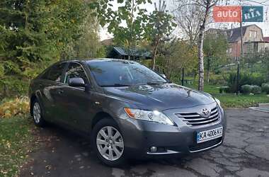 Седан Toyota Camry 2007 в Луцке