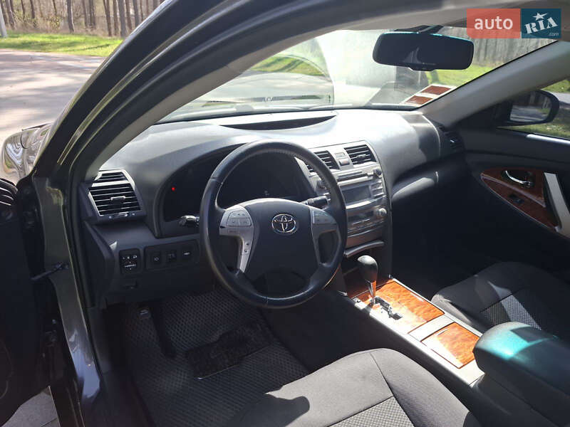 Седан Toyota Camry 2010 в Житомире фото 10 Седан Toyota Camry 2010 в Житомире