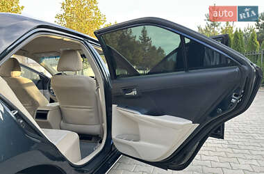 Седан Toyota Camry 2013 в 