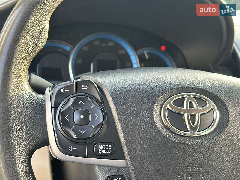 Седан Toyota Camry 2013 в Одесі