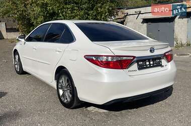 Седан Toyota Camry 2017 в 