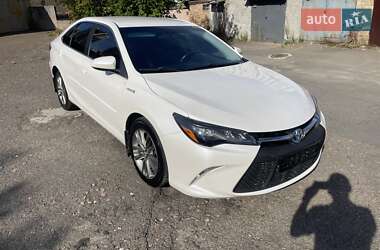 Седан Toyota Camry 2017 в 