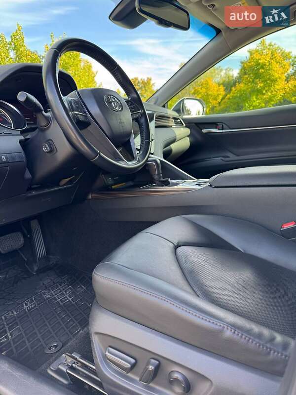 Седан Toyota Camry 2019 в Днепре фото 12 Седан Toyota Camry 2019 в Днепре
