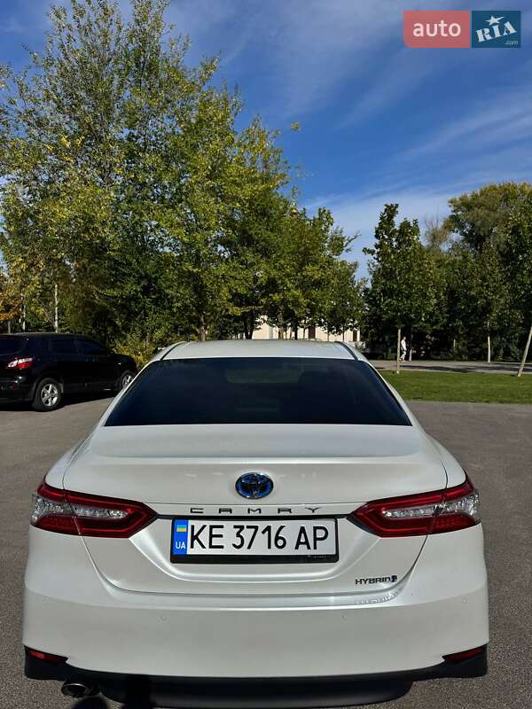 Седан Toyota Camry 2019 в Днепре фото 5 Седан Toyota Camry 2019 в Днепре
