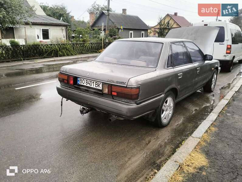 Седан Toyota Camry 1989 в Зорі фото 9 Седан Toyota Camry 1989 в Зорі