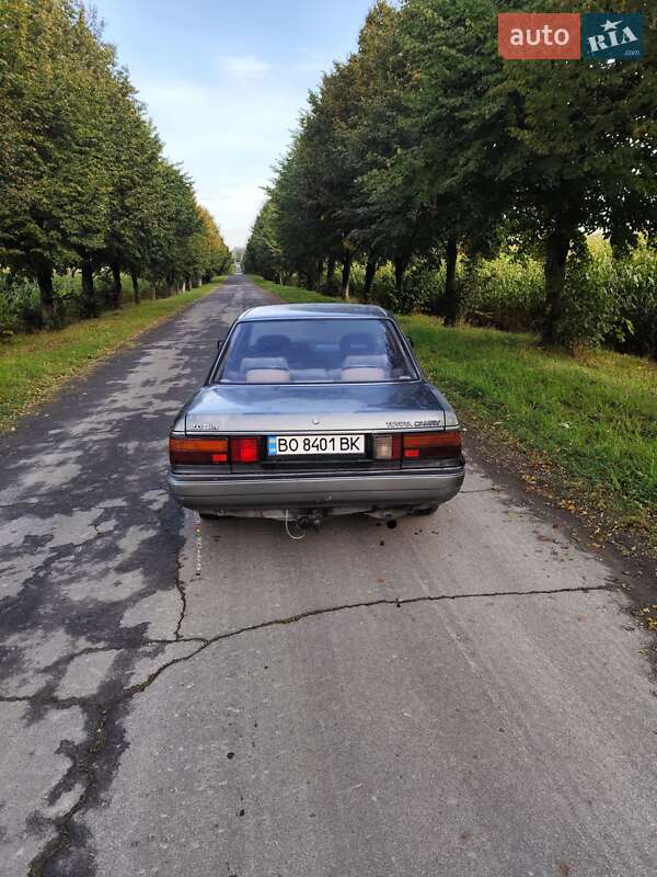 Седан Toyota Camry 1989 в Зорі фото 15 Седан Toyota Camry 1989 в Зорі