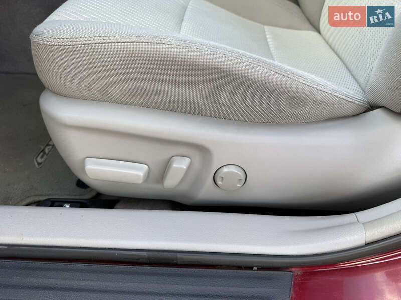 Седан Toyota Camry 2017 в Стрию