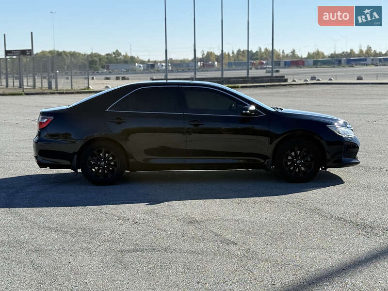 Седан Toyota Camry 2015 в Львове фото 13 Седан Toyota Camry 2015 в Львове
