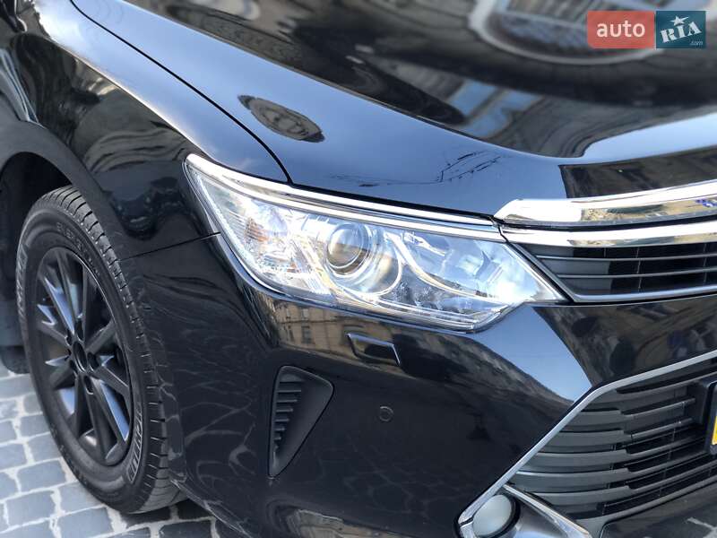 Седан Toyota Camry 2015 в Львове фото 47 Седан Toyota Camry 2015 в Львове