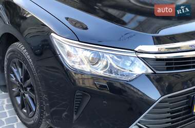 Седан Toyota Camry 2015 в  фото 47 Седан Toyota Camry 2015 в