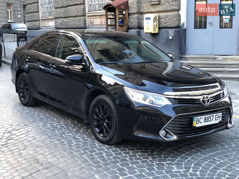 Седан Toyota Camry 2015 в Львове фото 48 Седан Toyota Camry 2015 в Львове