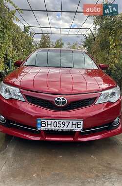 Седан Toyota Camry 2012 в Килии