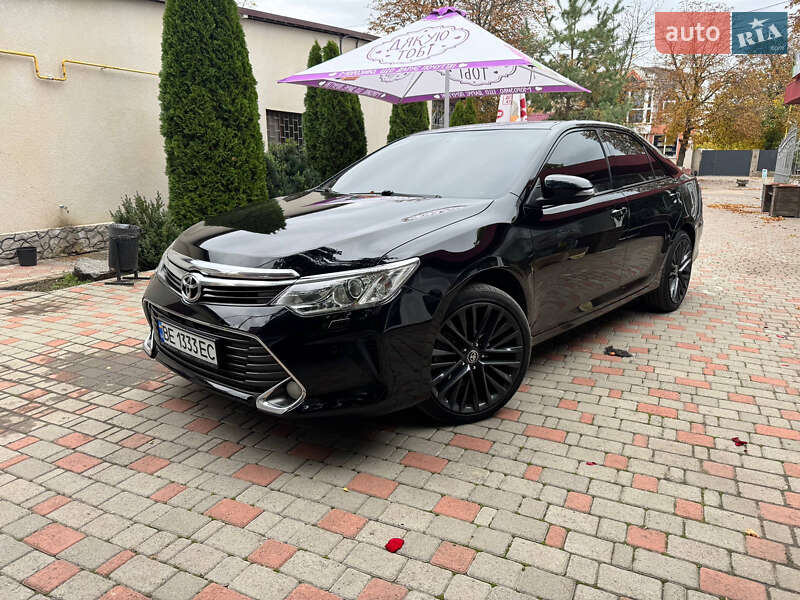 Седан Toyota Camry 2014 в Врадиевке