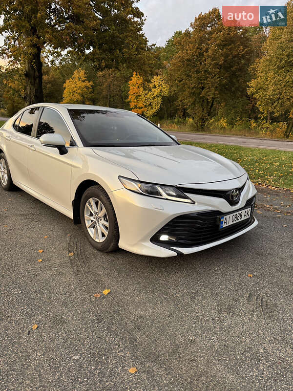 Toyota Camry 2017