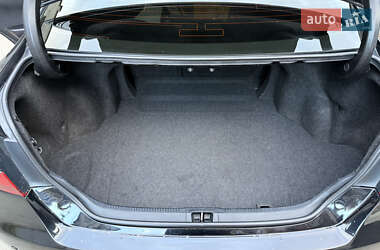 Седан Toyota Camry 2015 в  фото 51 Седан Toyota Camry 2015 в