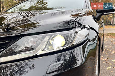Седан Toyota Camry 2018 в 