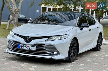 Седан Toyota Camry 2018 в  фото 20 Седан Toyota Camry 2018 в