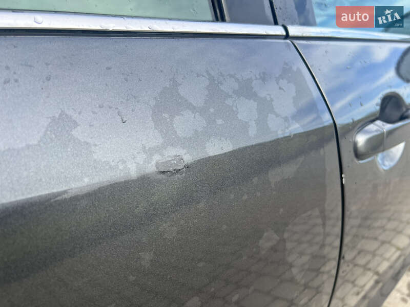 Седан Toyota Camry 2011 в Жидачове