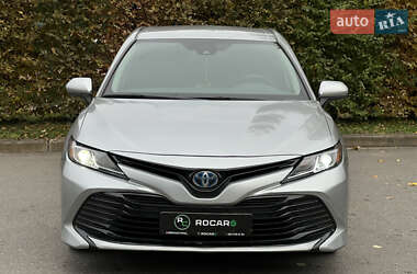 Седан Toyota Camry 2020 в  фото 5 Седан Toyota Camry 2020 в