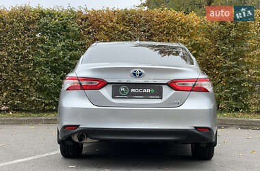 Седан Toyota Camry 2020 в  фото 15 Седан Toyota Camry 2020 в
