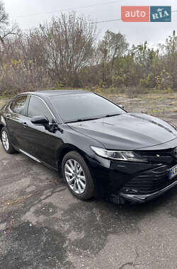 Седан Toyota Camry 2019 в Іванкові