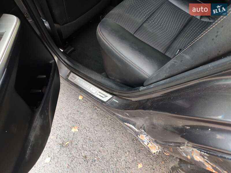 Седан Toyota Camry 2014 в Ровно фото 24 Седан Toyota Camry 2014 в Ровно