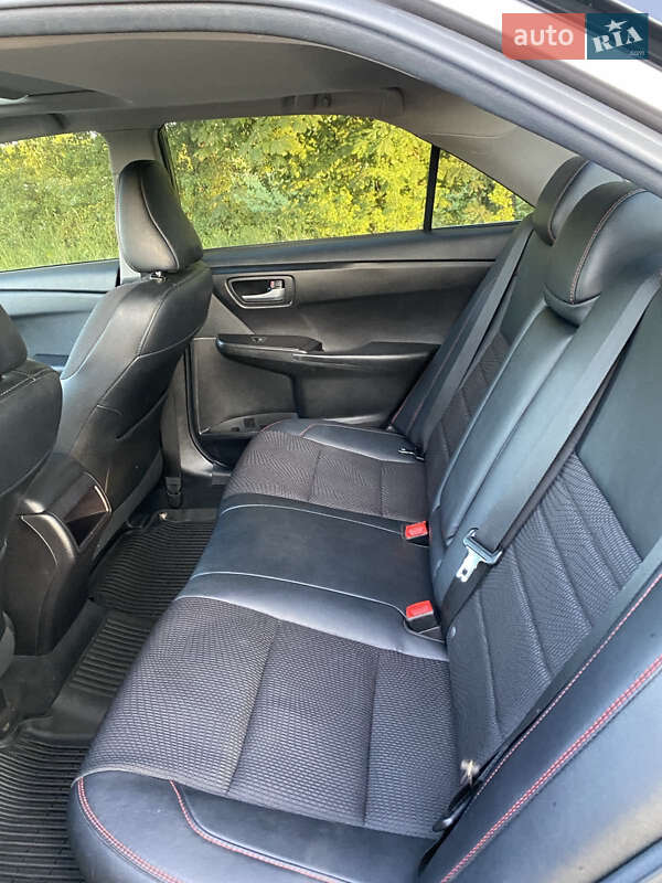 Седан Toyota Camry 2017 в Киеве фото 13 Седан Toyota Camry 2017 в Киеве