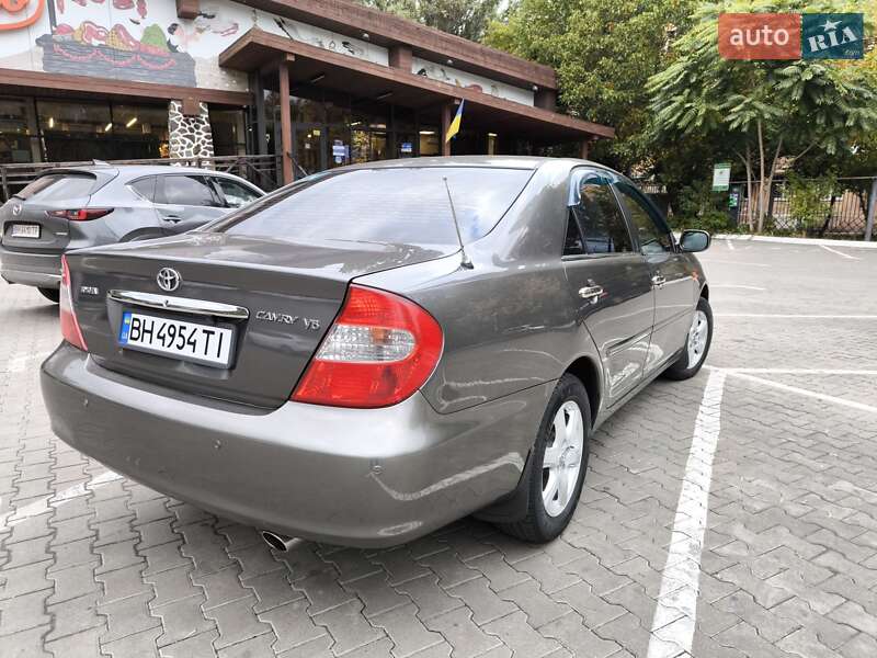 Седан Toyota Camry 2003 в Одессе