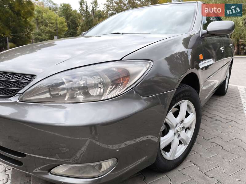 Седан Toyota Camry 2003 в Одессе