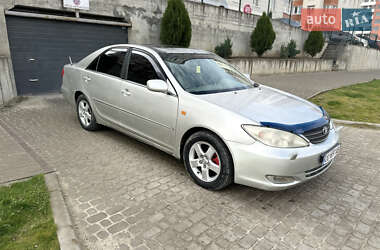 Седан Toyota Camry 2003 в  фото 10 Седан Toyota Camry 2003 в