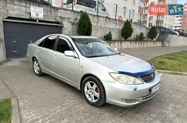 Седан Toyota Camry 2003 в  фото 7 Седан Toyota Camry 2003 в
