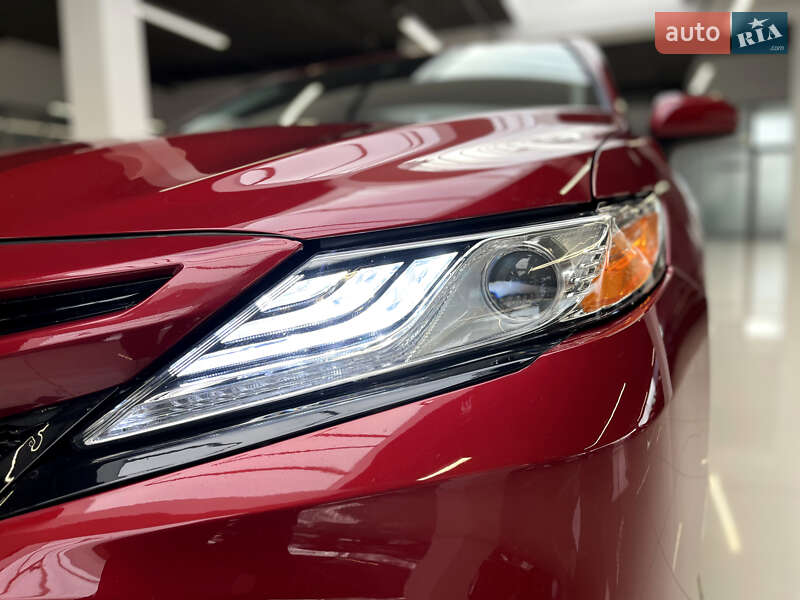 Седан Toyota Camry 2020 в Хмельницком фото 3 Седан Toyota Camry 2020 в Хмельницком
