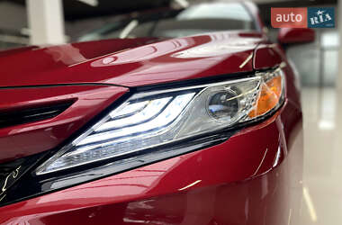 Седан Toyota Camry 2020 в 