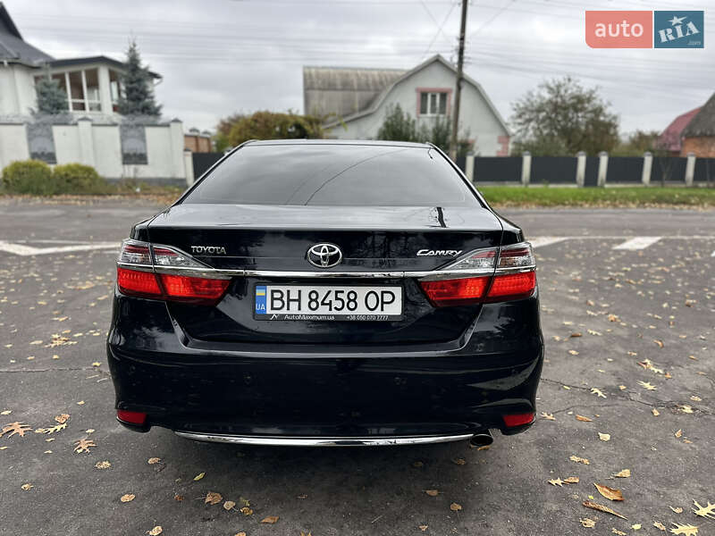 Седан Toyota Camry 2017 в Вінниці