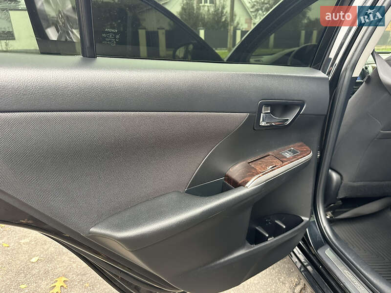 Седан Toyota Camry 2017 в Вінниці