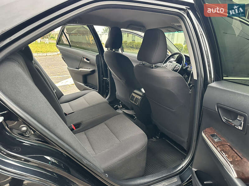 Седан Toyota Camry 2017 в Вінниці