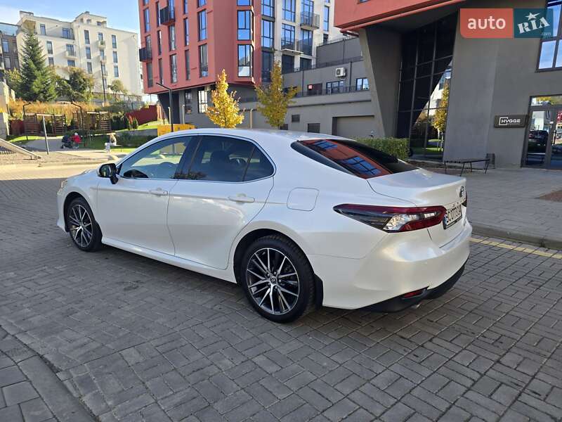 Седан Toyota Camry 2021 в Львове фото 11 Седан Toyota Camry 2021 в Львове