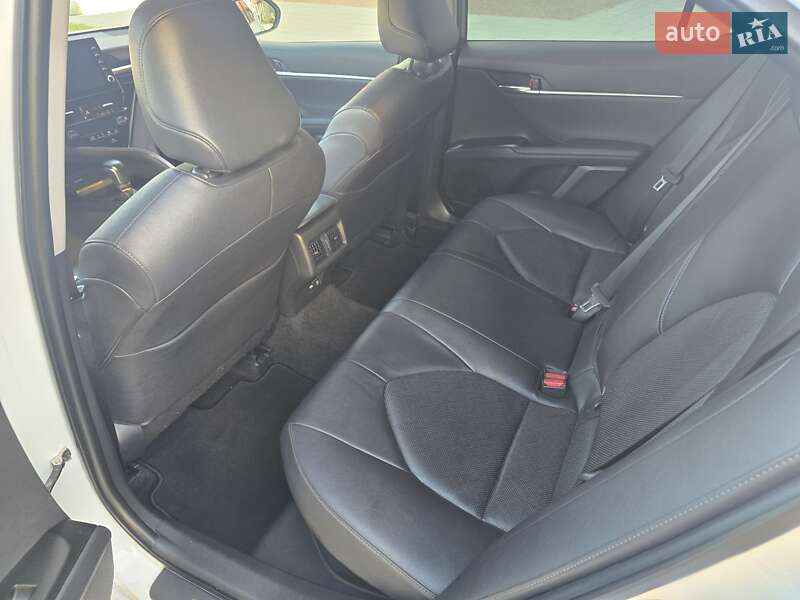 Седан Toyota Camry 2021 в Львове фото 16 Седан Toyota Camry 2021 в Львове
