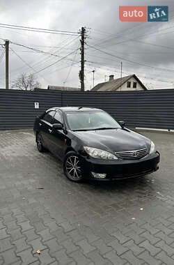 Седан Toyota Camry 2005 в Житомире
