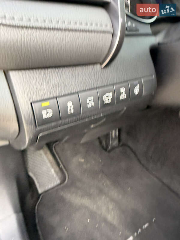 Седан Toyota Camry 2022 в Днепре