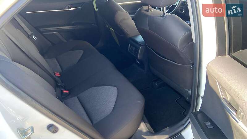 Седан Toyota Camry 2022 в Хмельницком фото 7 Седан Toyota Camry 2022 в Хмельницком