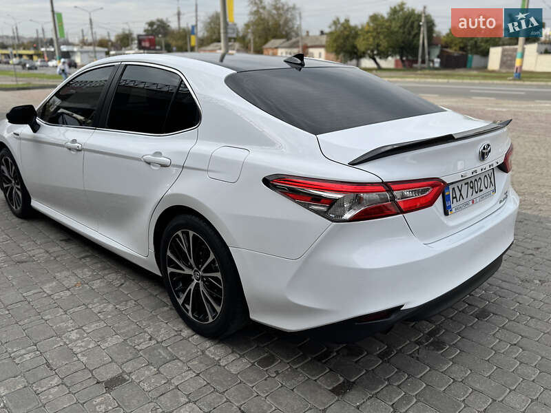 Седан Toyota Camry 2019 в Харькове фото 6 Седан Toyota Camry 2019 в Харькове
