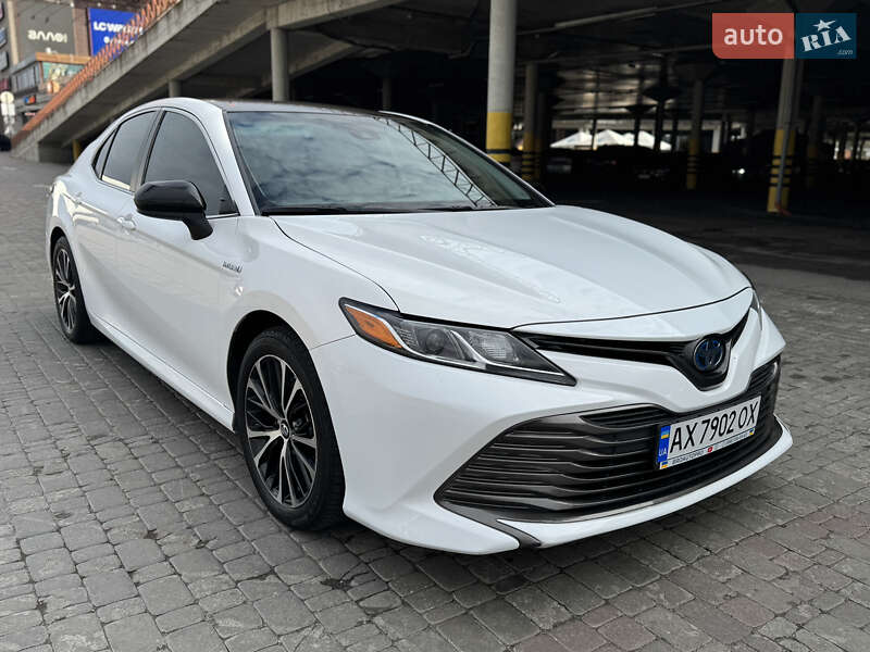 Седан Toyota Camry 2019 в Харькове фото 2 Седан Toyota Camry 2019 в Харькове