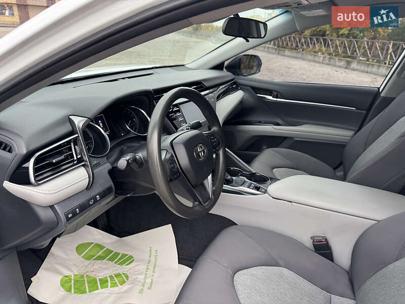Седан Toyota Camry 2019 в Харькове фото 19 Седан Toyota Camry 2019 в Харькове