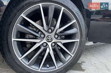 Седан Toyota Camry 2022 в 