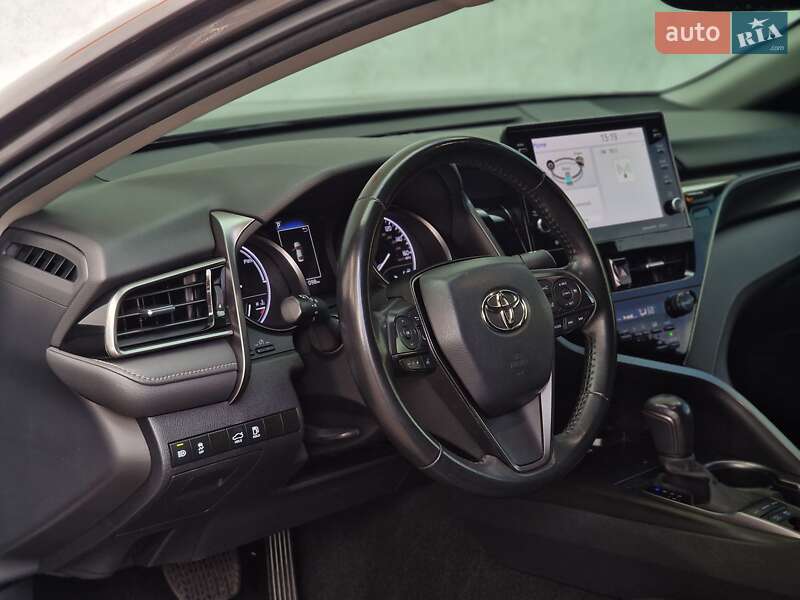 Седан Toyota Camry 2023 в Одесі фото 47 Седан Toyota Camry 2023 в Одесі
